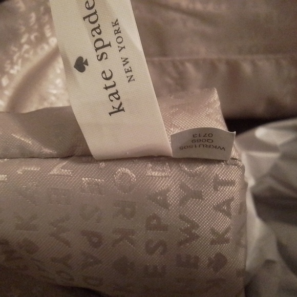 NEW Kate Spade Travel, Shopping or Beach Tote Designer Signature NEW - Picture 8 of 8